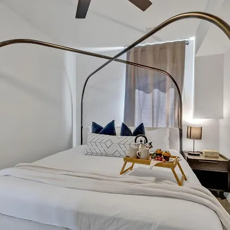Villa Euphony - Designer Furnishings - 5 Mins To Broadway
